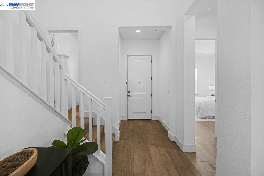 39481 Squirrel Road Newark, CA 94560 - Photo 9 of 64 Gallery Image 9