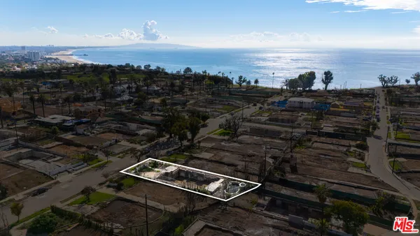 $2,750,000 | 533 VÃa De La Paz, Pacific Palisades, CA 90272