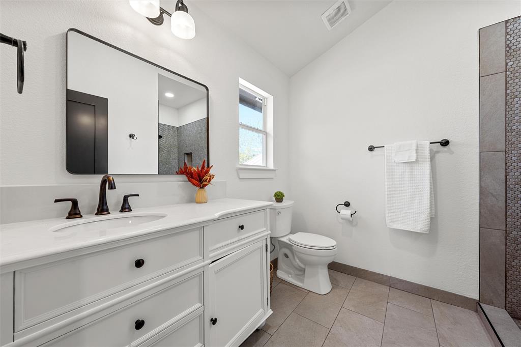 515 Iron Bridge Road Lorena, TX 76655 - Photo 28 of 39