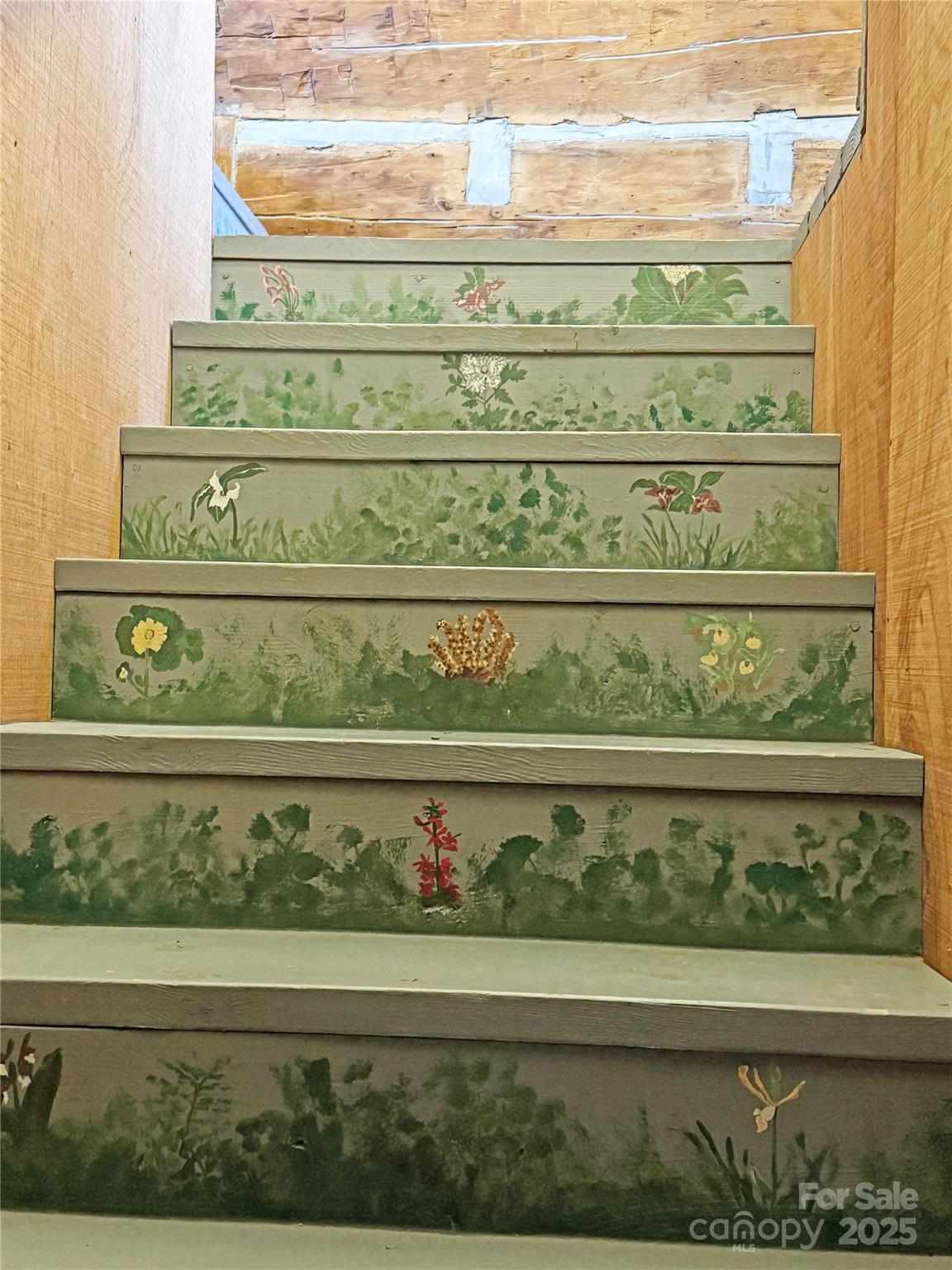 3076 Anderson Cove Road Hot Springs, NC 28743 - Photo 22 of 44 a view of a window