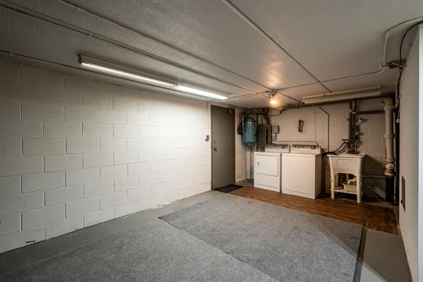 $220,000 | 5190 Woodbridge Lane South, Greenfield, WI 53221