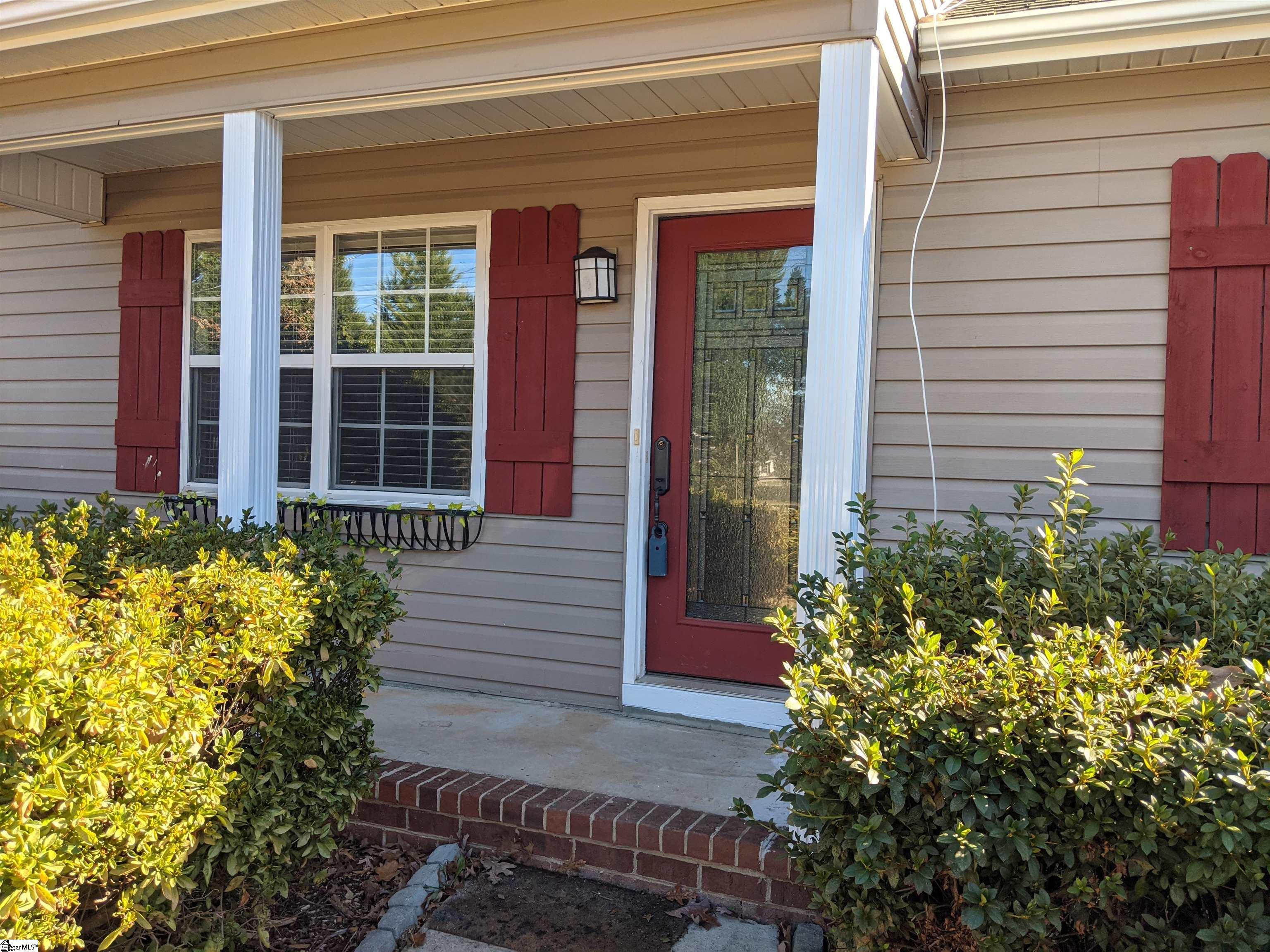 1606 Hudson Road Greer, SC 29650 - Photo 2 of 25 Gallery Image 2