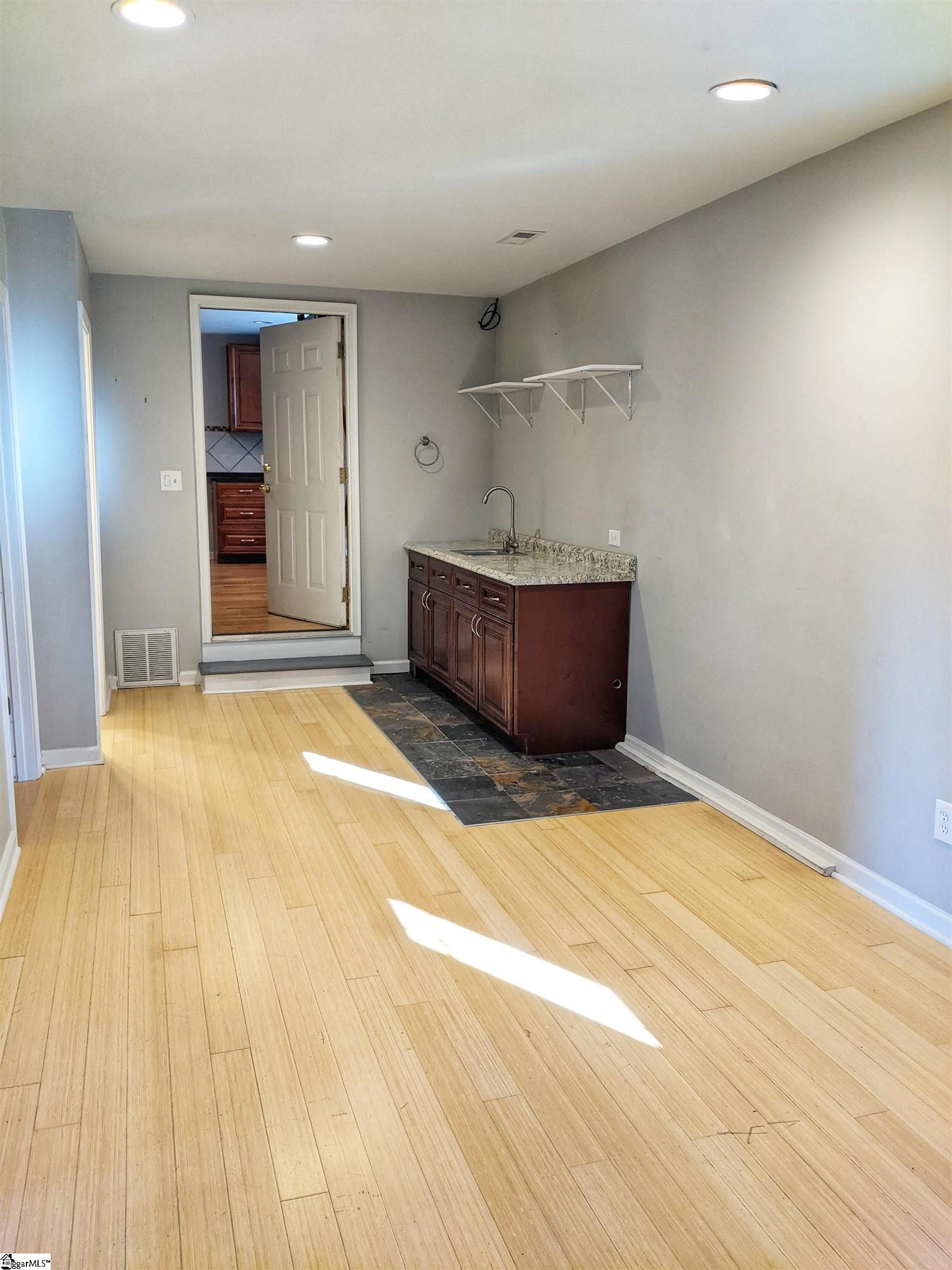 1606 Hudson Road Greer, SC 29650 - Photo 17 of 25 Gallery Image 17