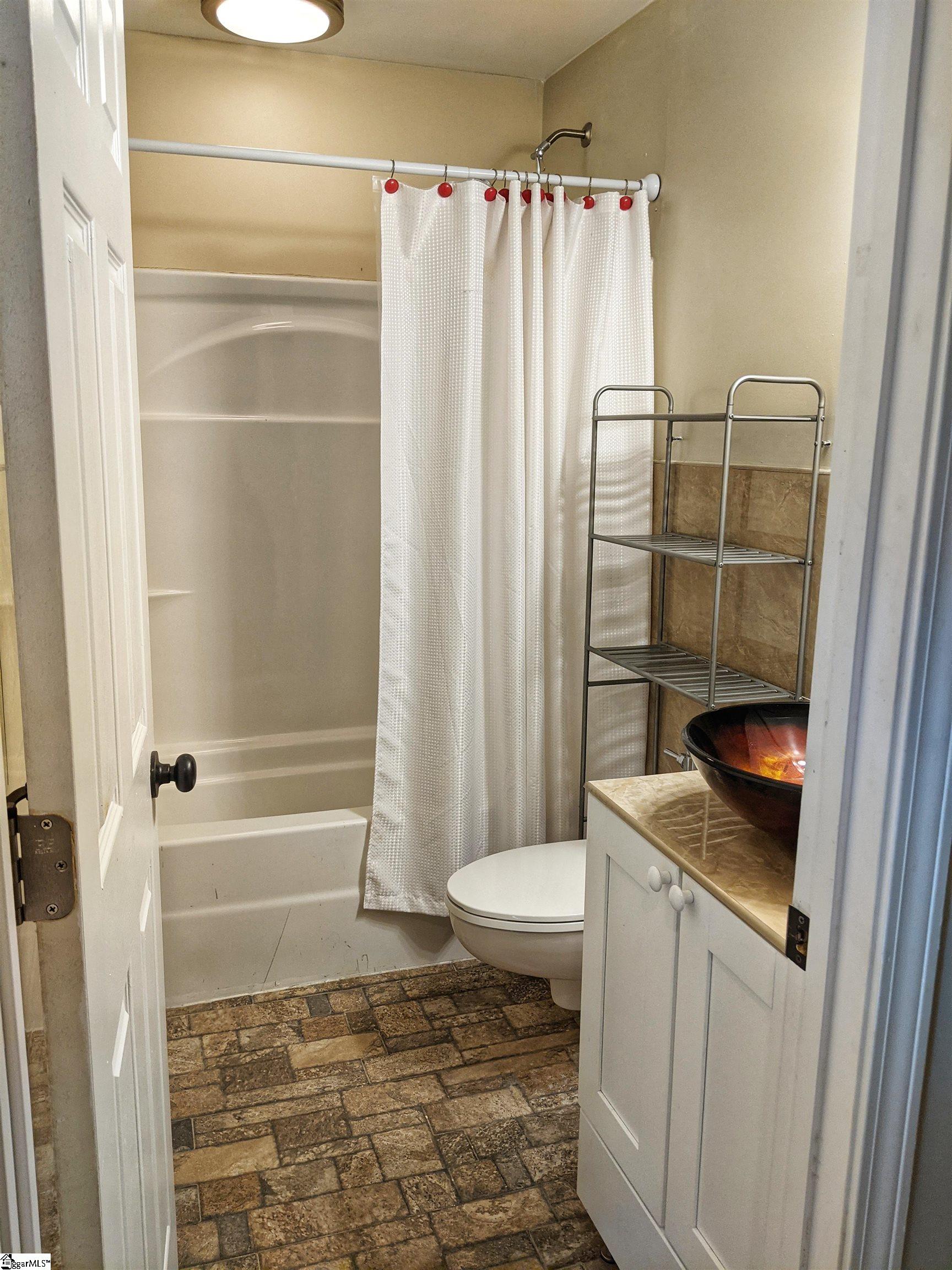 1606 Hudson Road Greer, SC 29650 - Photo 20 of 25 Gallery Image 20