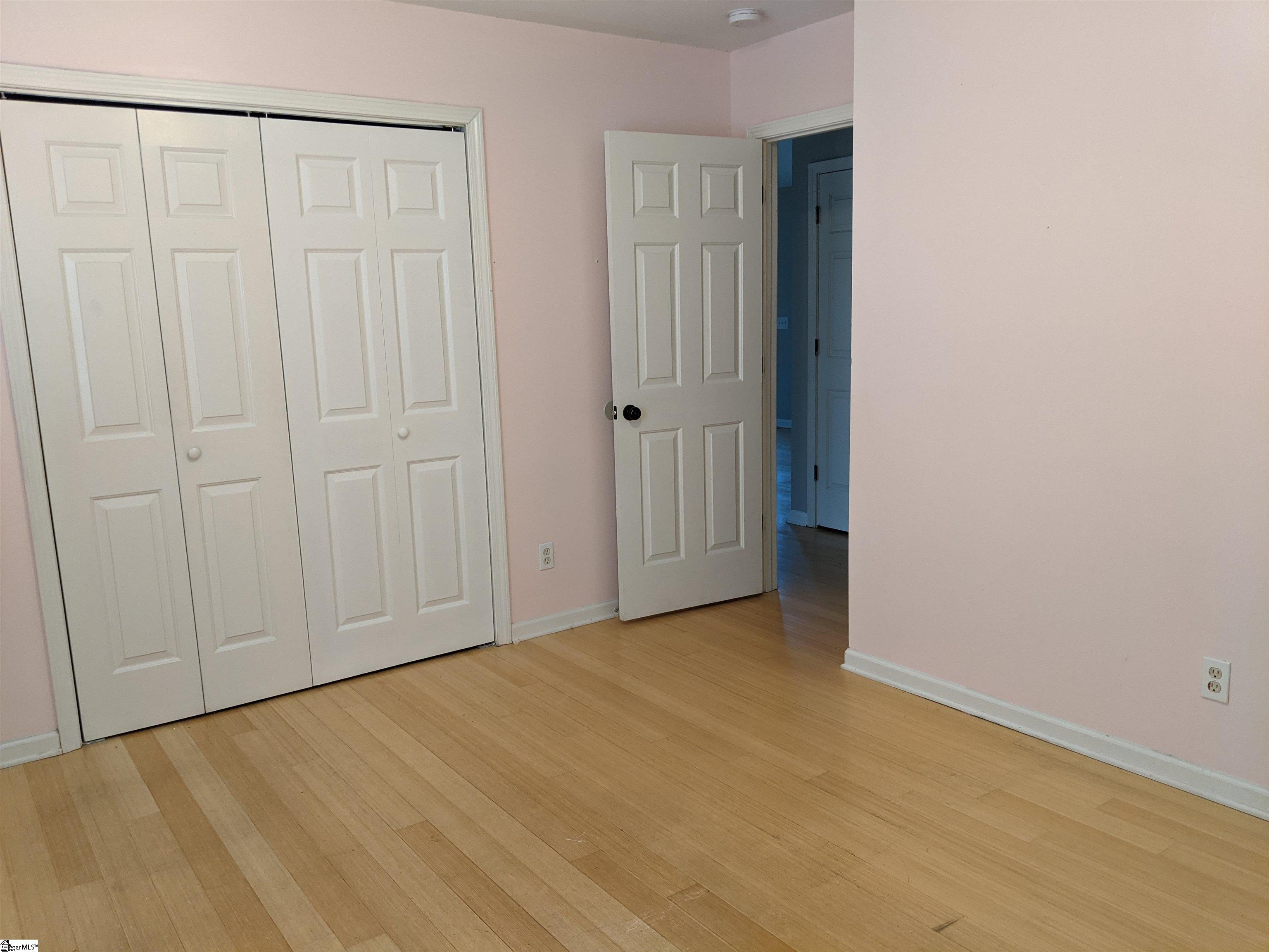 1606 Hudson Road Greer, SC 29650 - Photo 24 of 25 Gallery Image 24