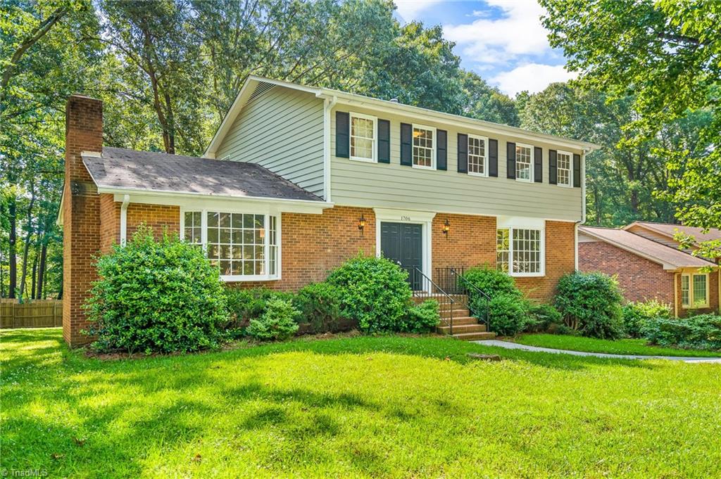 1706 Scarborough Road High Point, NC 27265 - Photo 4 of 46 Gallery Image 4