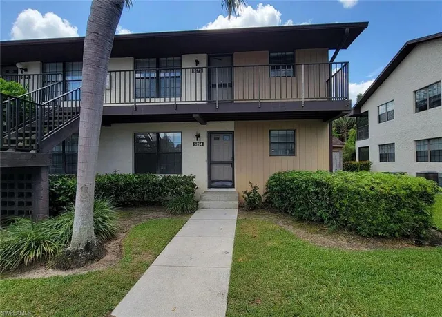 $185,000 | 5270 Treetops Drive, Unit J201, Naples, FL 34113