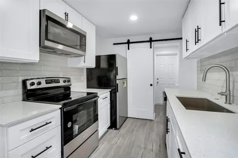 $445,000 | 311 Northwest 12th Avenue, Delray Beach, FL 33444
