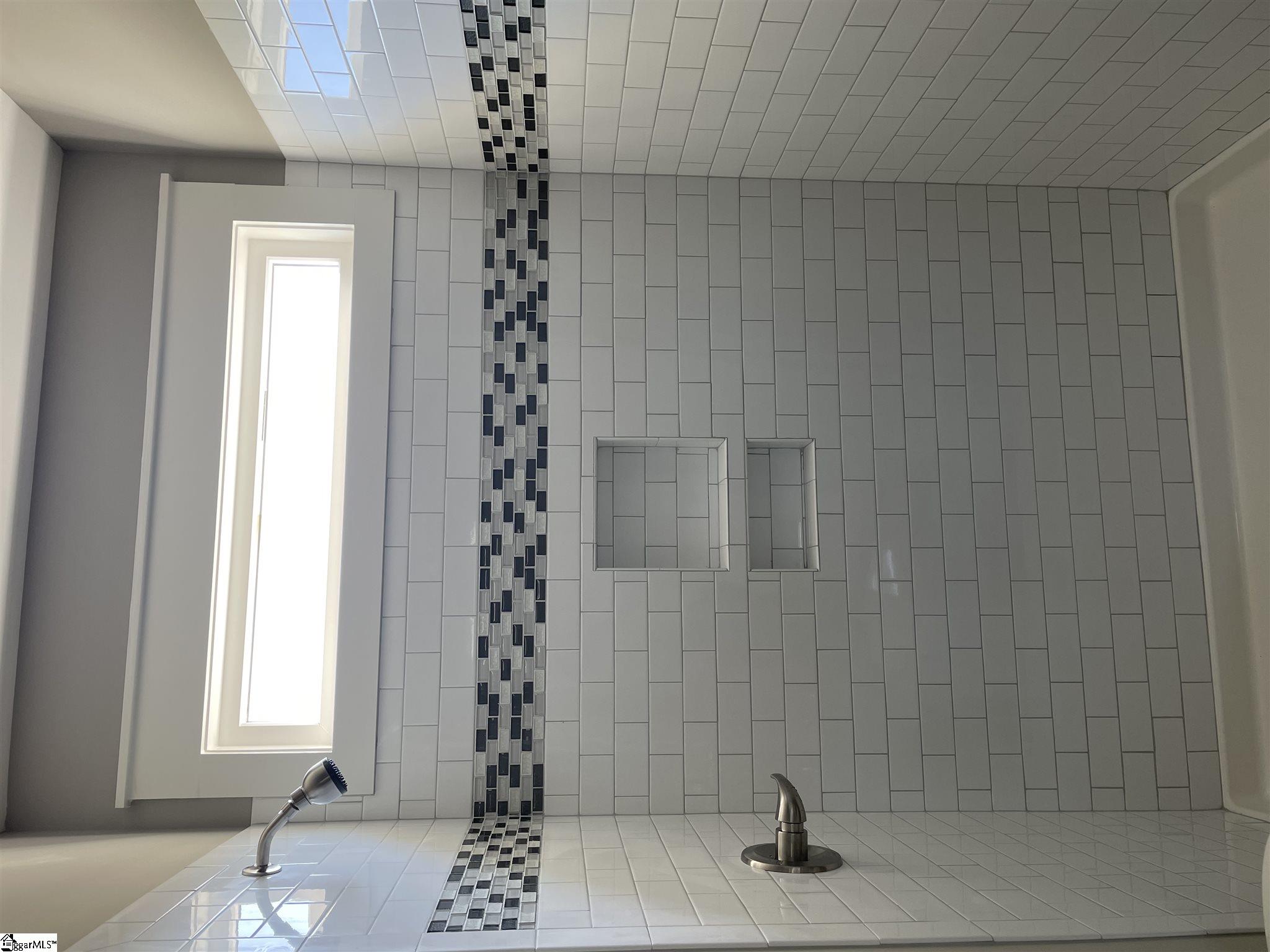 3417 Old Buncombe Road Greenville, SC 29617 - Photo 7 of 11 Gallery Image 7