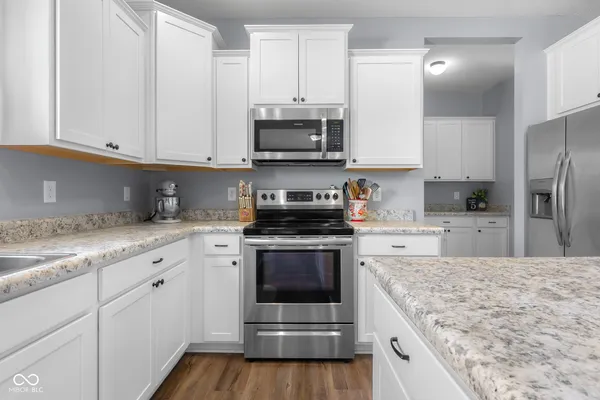 $369,000 | 2015 Amur Court, Columbus, IN 47201