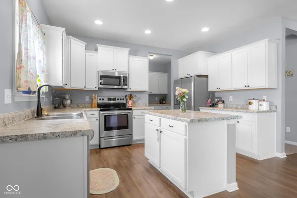 $369,000 | 2015 Amur Court, Columbus, IN 47201