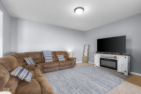 $369,000 | 2015 Amur Court, Columbus, IN 47201