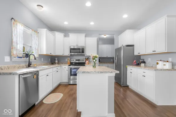 $369,000 | 2015 Amur Court, Columbus, IN 47201