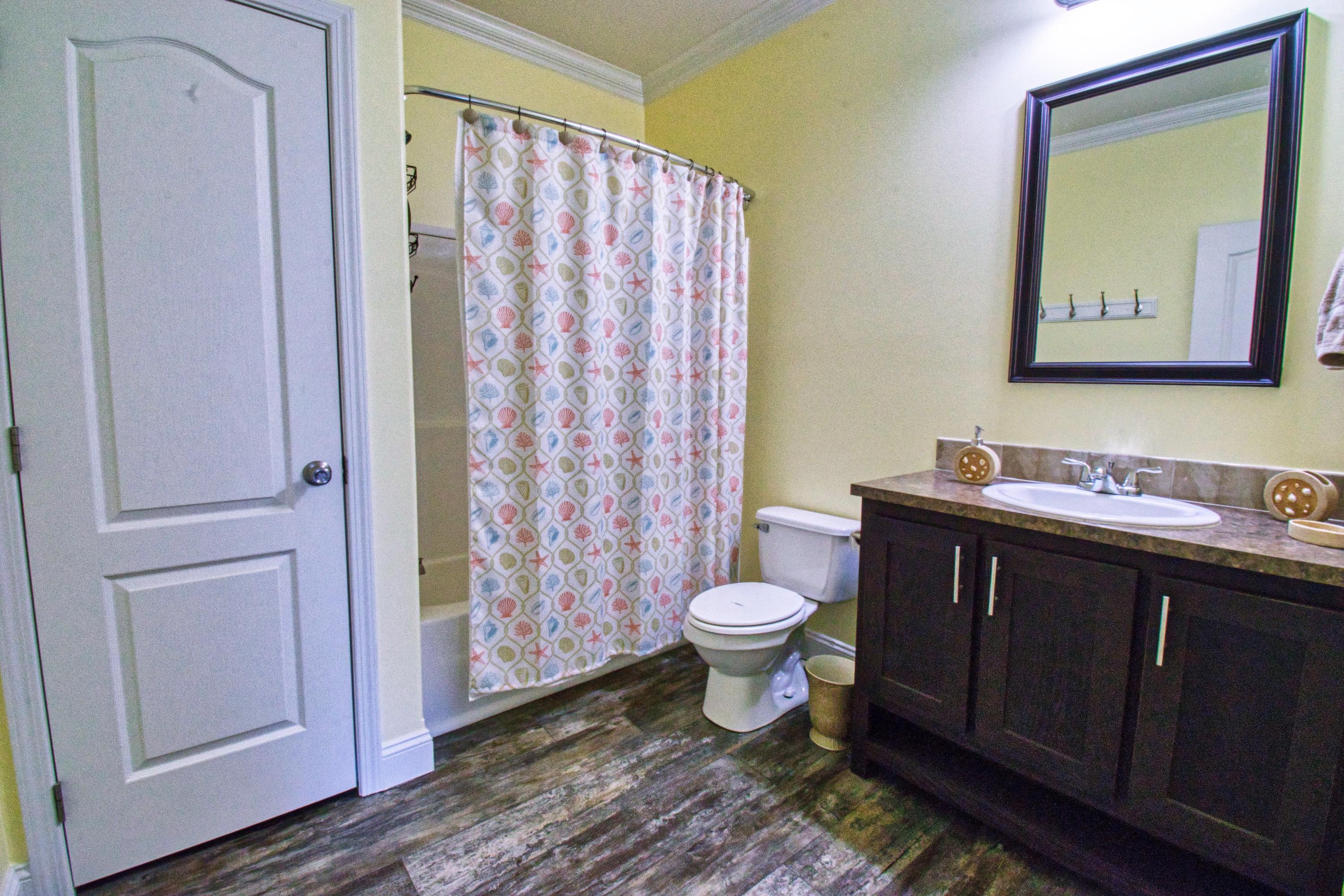 8025 Cedar Hall Road Edisto Island, SC 29438 - Photo 15 of 29 Guest bath