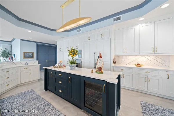$1,850,000 | 1465 South Harbor City Boulevard, Unit 1002, Melbourne, FL 32901