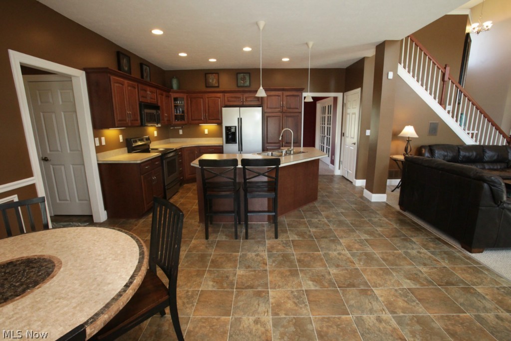 7033 Boneta Road Medina, OH 44256 - Photo 10 of 24 Gallery Image 10