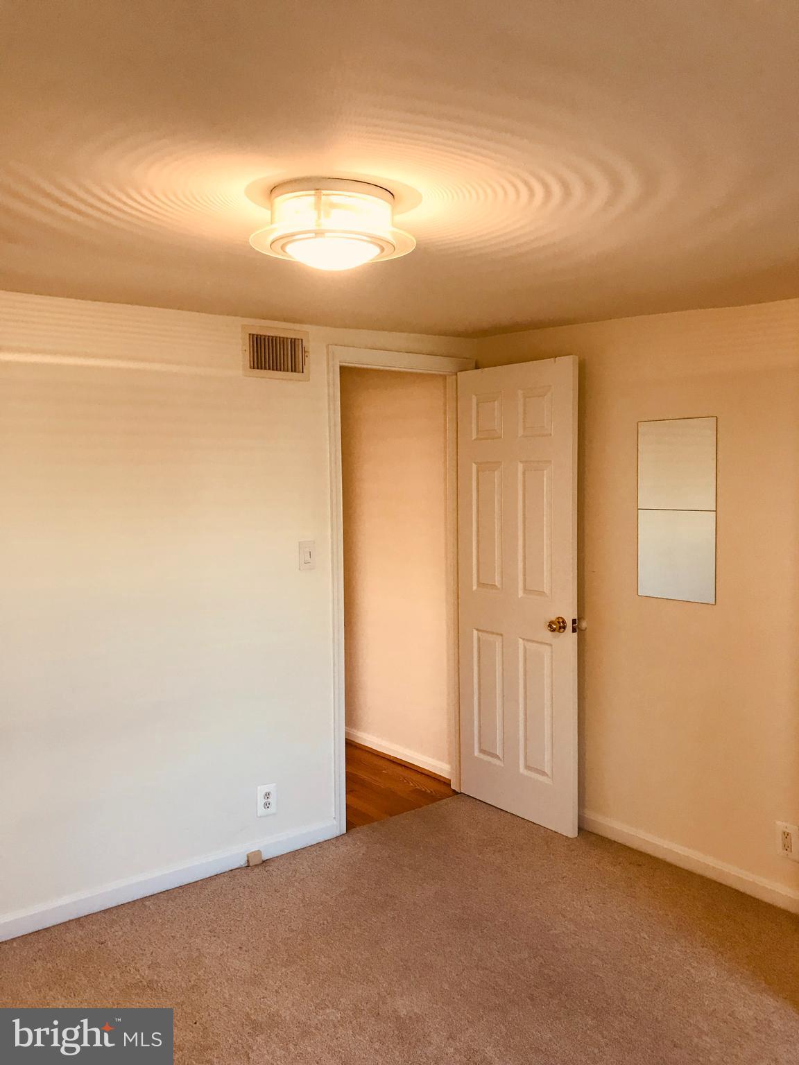 1506 Riverside Avenue Baltimore, MD 21230 - Photo 11 of 29 Bedroom