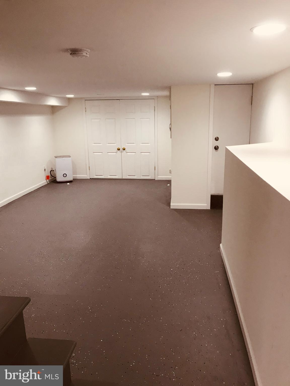 1506 Riverside Avenue Baltimore, MD 21230 - Photo 27 of 29 Finished Basement