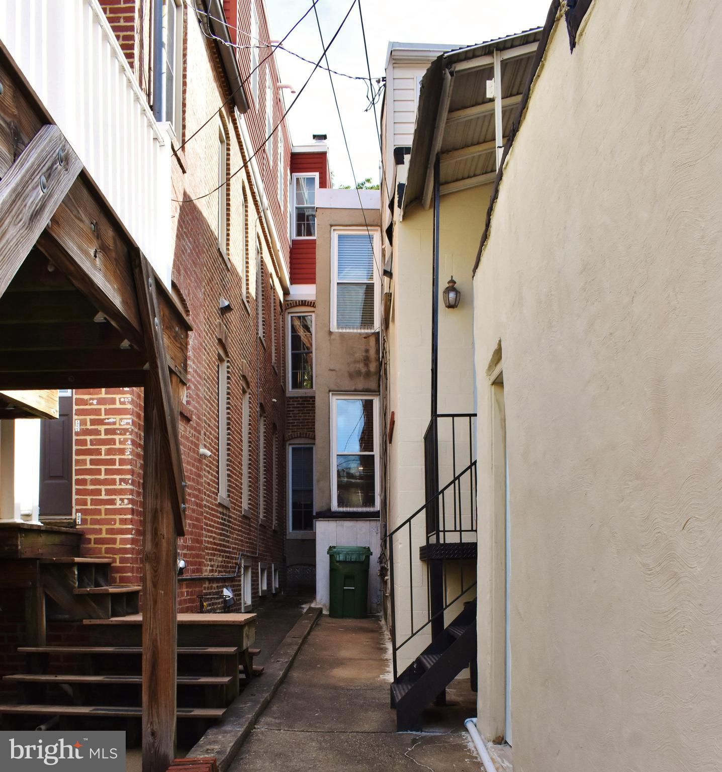 1506 Riverside Avenue Baltimore, MD 21230 - Photo 28 of 29 Exterior Back