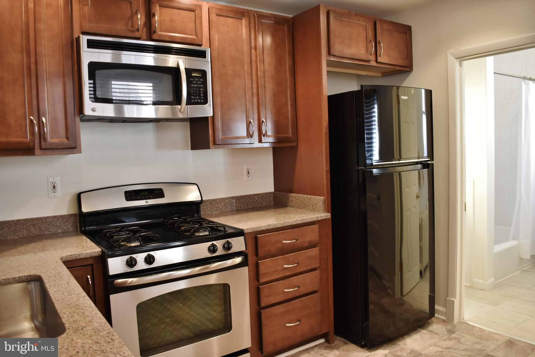 1506 Riverside Avenue Baltimore, MD 21230 - Photo 7 of 29 Kitchen