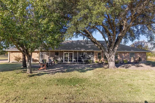 $699,000 | 6510 Pleasant Valley Place, Sachse, TX 75048