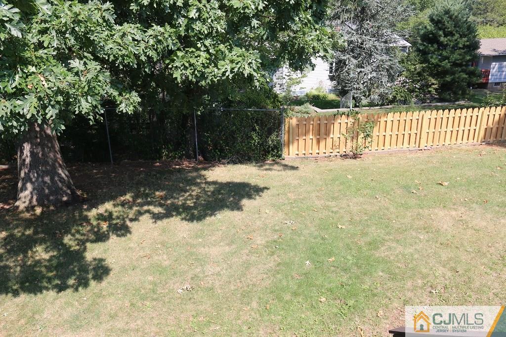 21 Merker Drive Edison, NJ 08837 - Photo 19 of 25 Gallery Image 19