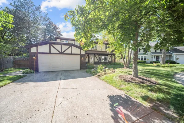 $725,000 | 728 Price Lane, Deerfield, IL 60015