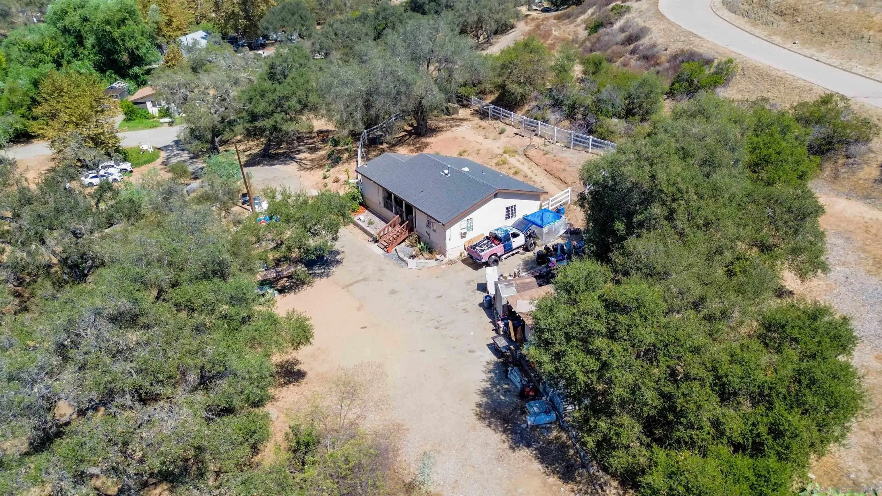 5710 Olive Hill Road Bonsall, CA 92003 - Photo 10 of 27 Gallery Image 10