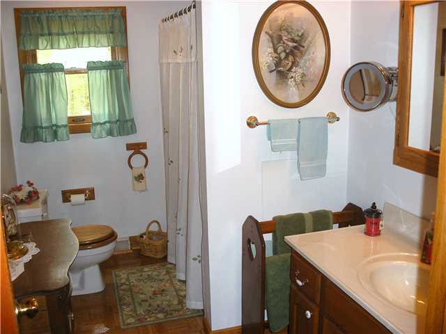1708 Lake Road Northeast Lancaster, OH 43130 - Photo 13 of 17 Gallery Image 13