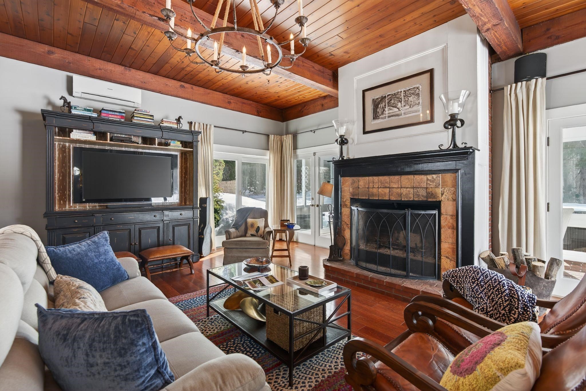 188 Kensington Road Hampton Falls, NH 03844 - Photo 19 of 59