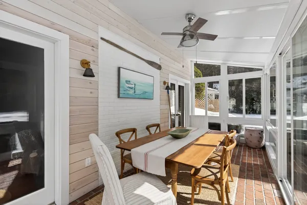 $1,395,000 | 188 Kensington Road, Hampton Falls, NH 03844