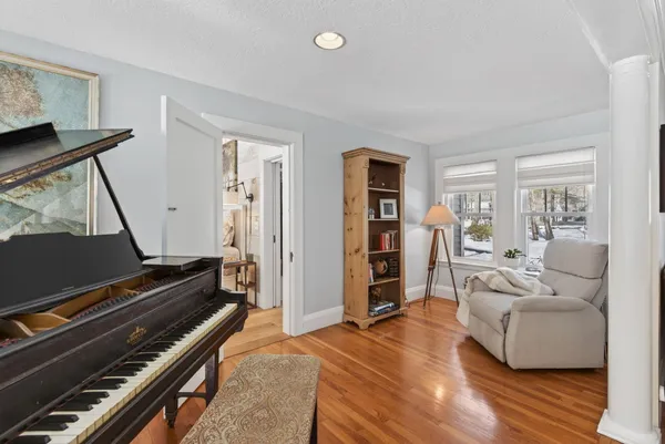 $1,395,000 | 188 Kensington Road, Hampton Falls, NH 03844