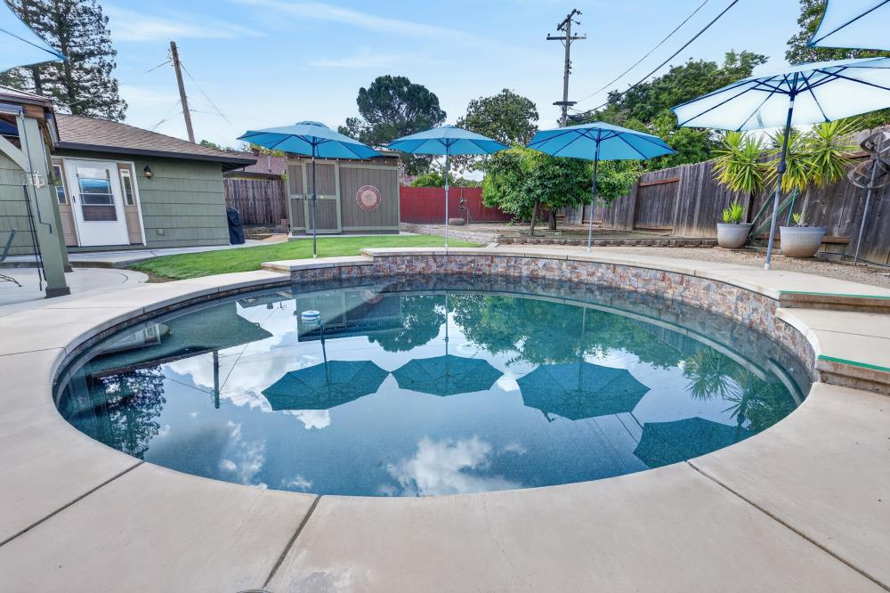 4831 Jan Drive Carmichael, CA 95608 - Photo 43 of 69