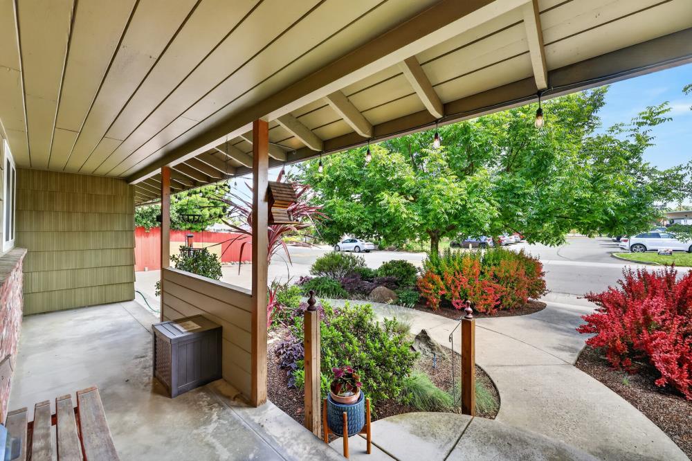 4831 Jan Drive Carmichael, CA 95608 - Photo 5 of 69