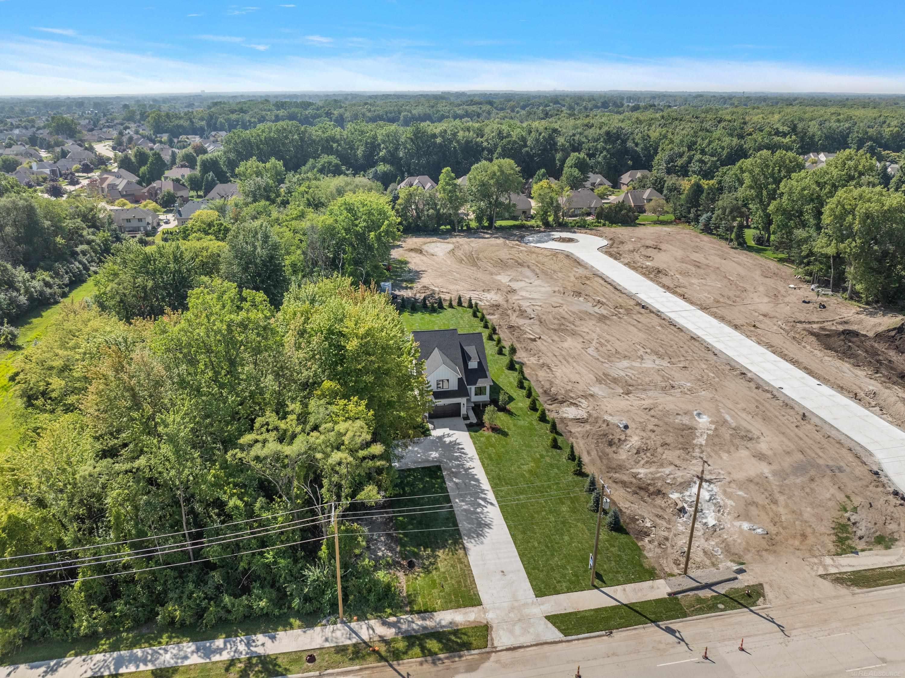 43719 Mound Road Sterling Heights, MI 48314 - Photo 68 of 69 50152704-63A20E28-2EFD-4761-BEAE-854108CEDE6D.JPG