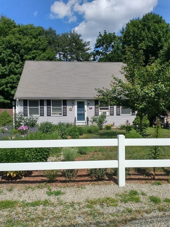 80 King Street Hanover, MA 02339 - Photo 2 of 39