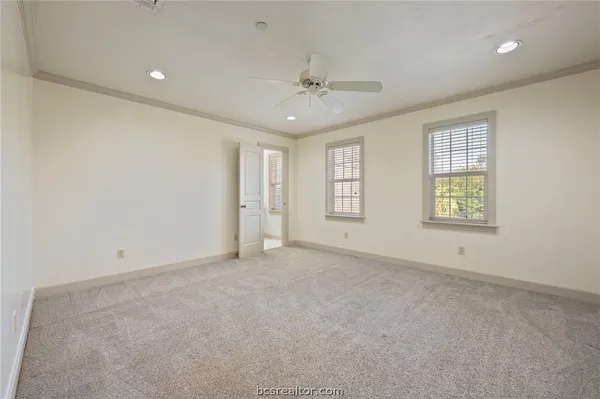 $915,000 | 9307 Lake Forest Court South, College Station, TX 77845