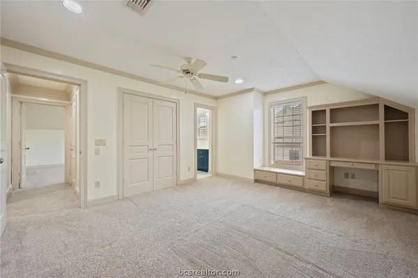 $915,000 | 9307 Lake Forest Court South, College Station, TX 77845