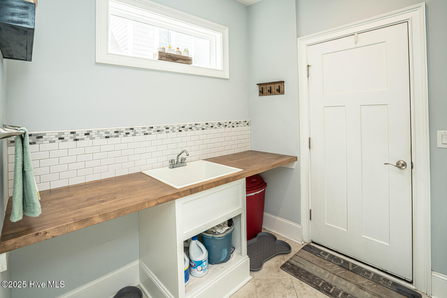 725 Bermuda Walk Sunset Beach, NC 28468 - Photo 36 of 74 laundry room w/closet