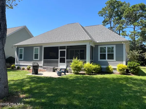 $629,777 | 725 Bermuda Walk, Sunset Beach, NC 28468
