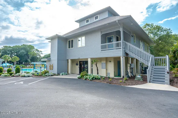 $629,777 | 725 Bermuda Walk, Sunset Beach, NC 28468