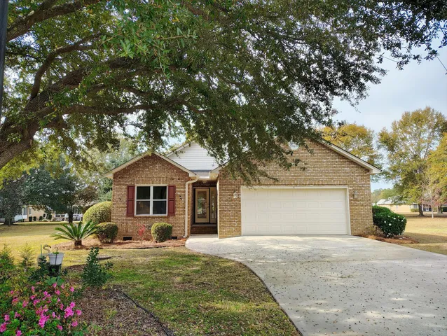 $249,000 | 13 Lake Arbu Drive, Manning, SC 29102