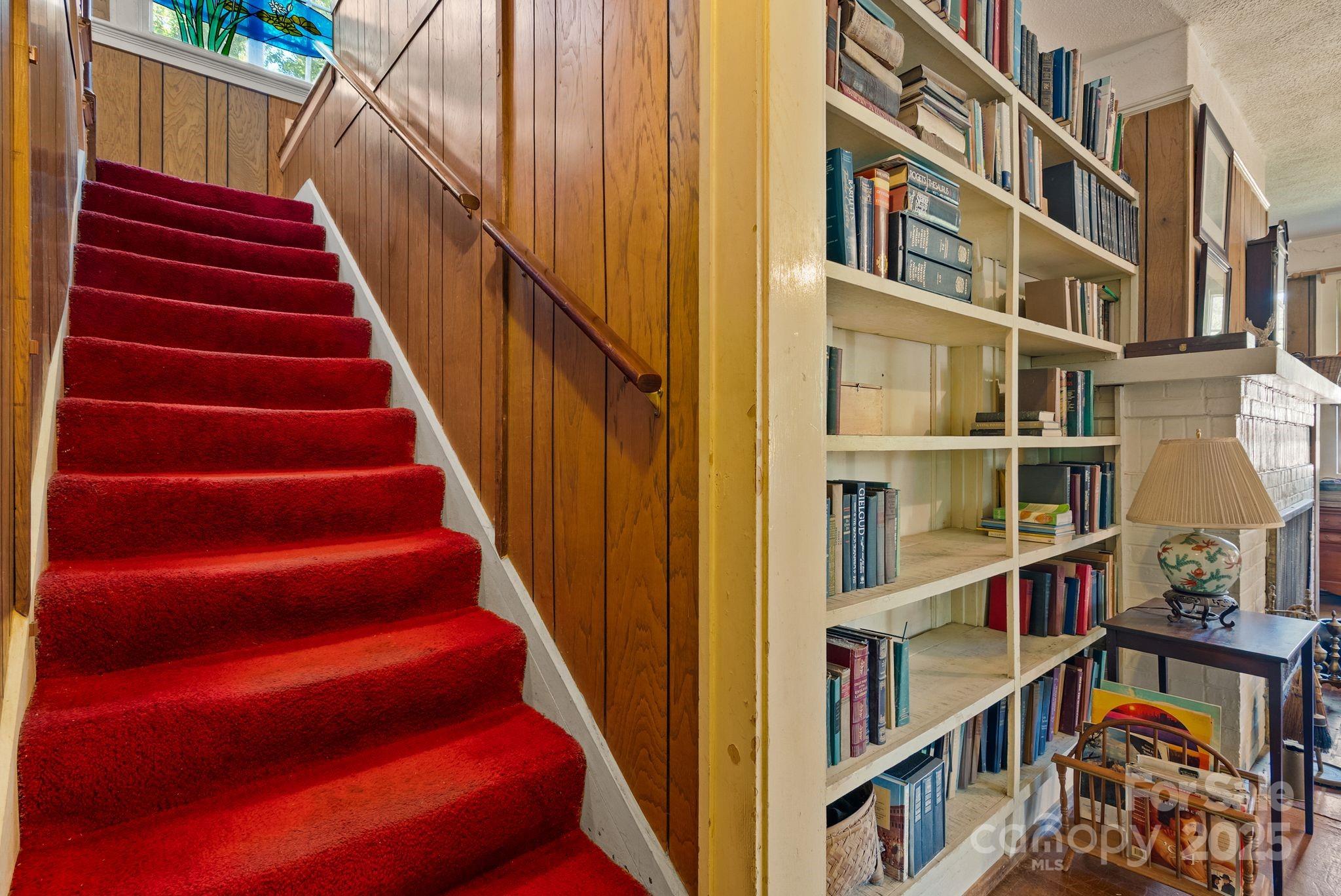 414 Beaucatcher Road Asheville, NC 28805 - Photo 13 of 34 a view of entryway with a front door