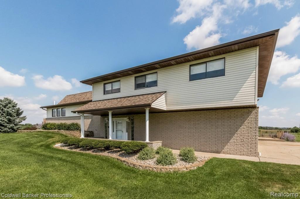 11730 Fisher Road Yale, MI 48097 - Photo 2 of 52 002-Front_View-1987577-large.jpg