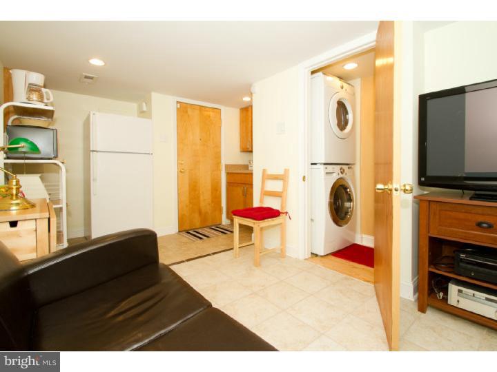811 Earp Street Philadelphia, PA 19147 - Photo 12 of 25