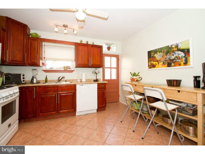 811 Earp Street Philadelphia, PA 19147 - Photo 7 of 25
