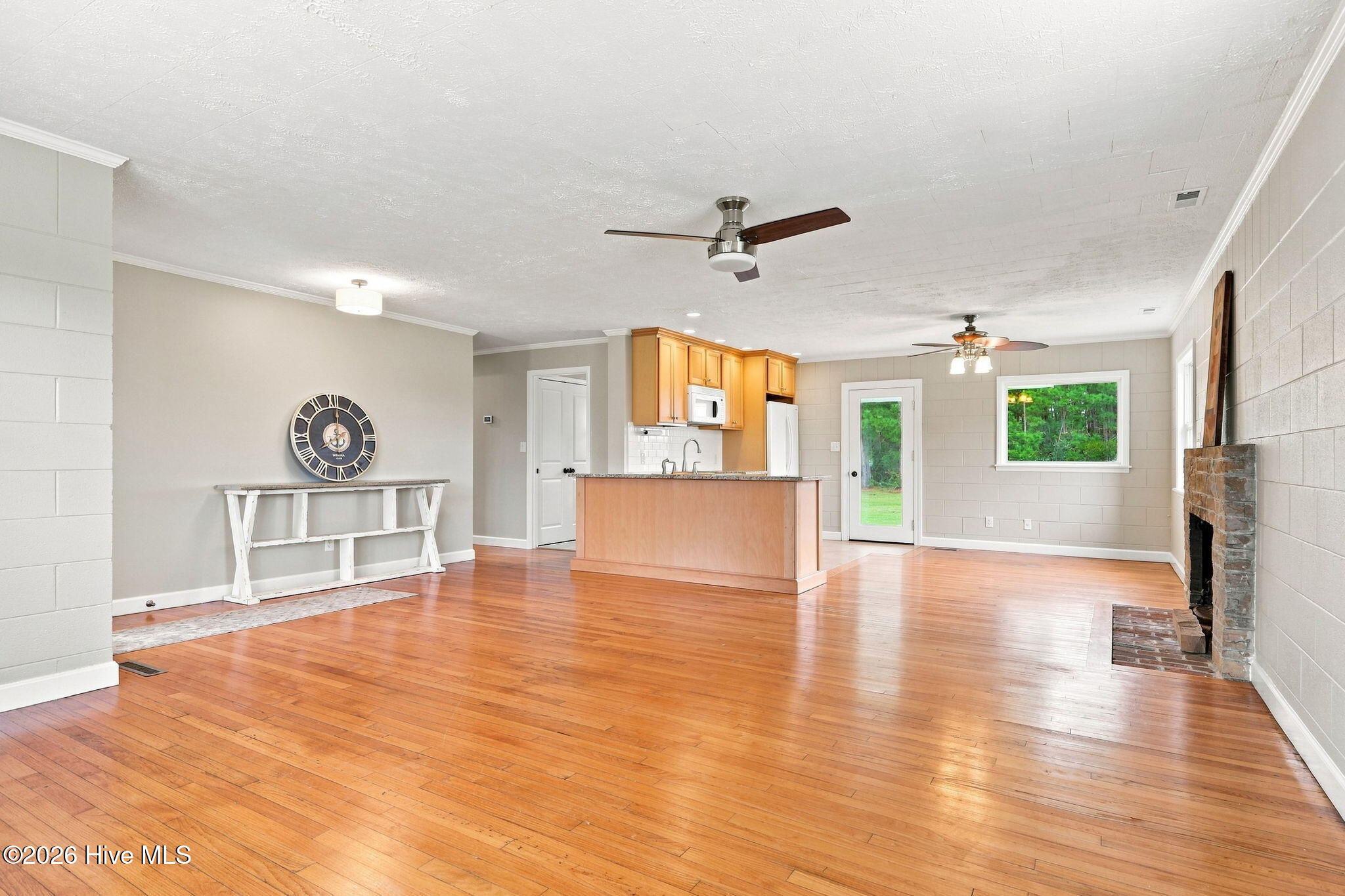 395 Nelson Neck Road Sealevel, NC 28577 - Photo 6 of 32 Gallery Image 6