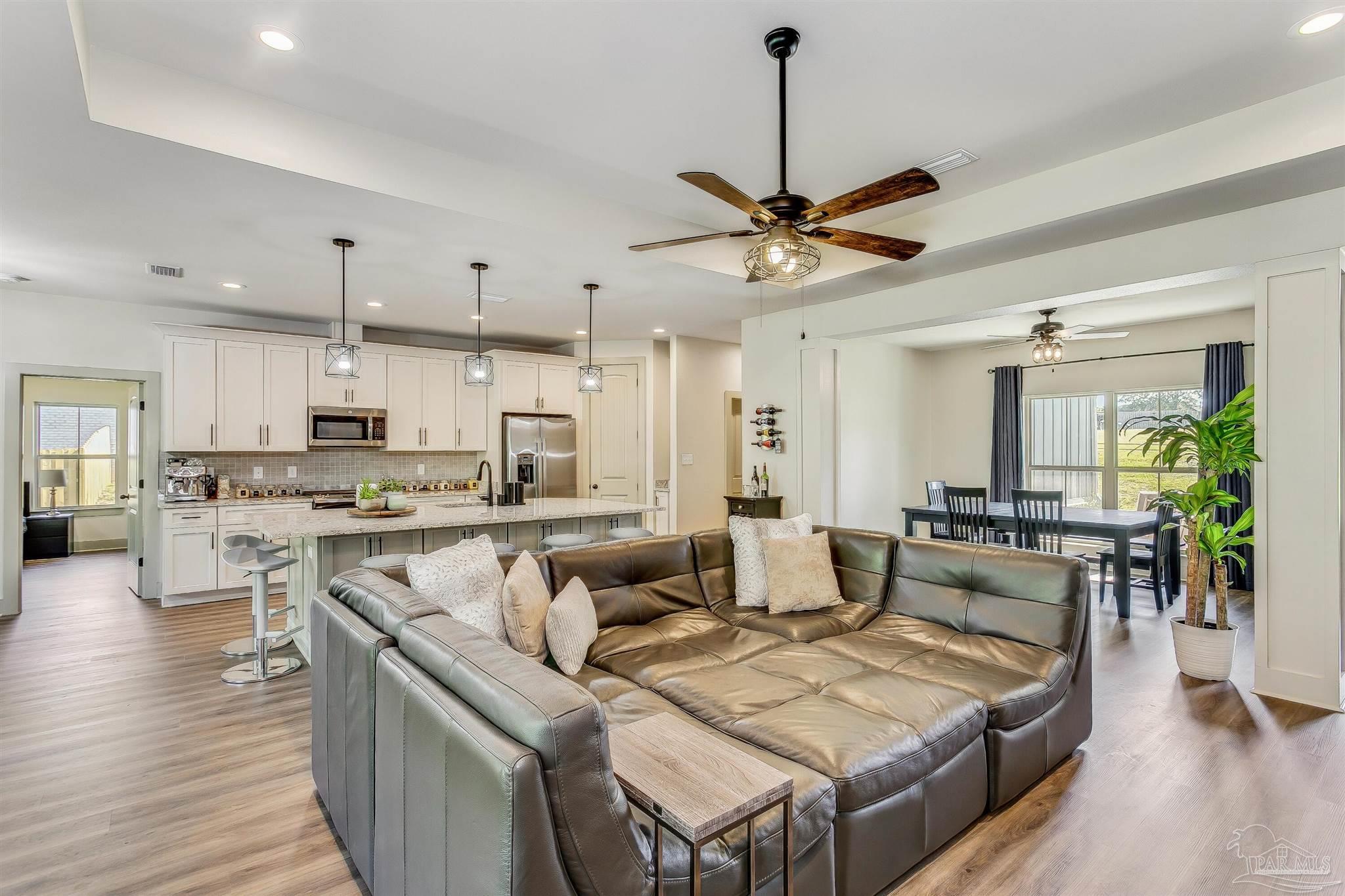 1058 Ironforge Road Cantonment, FL 32533 - Photo 12 of 36