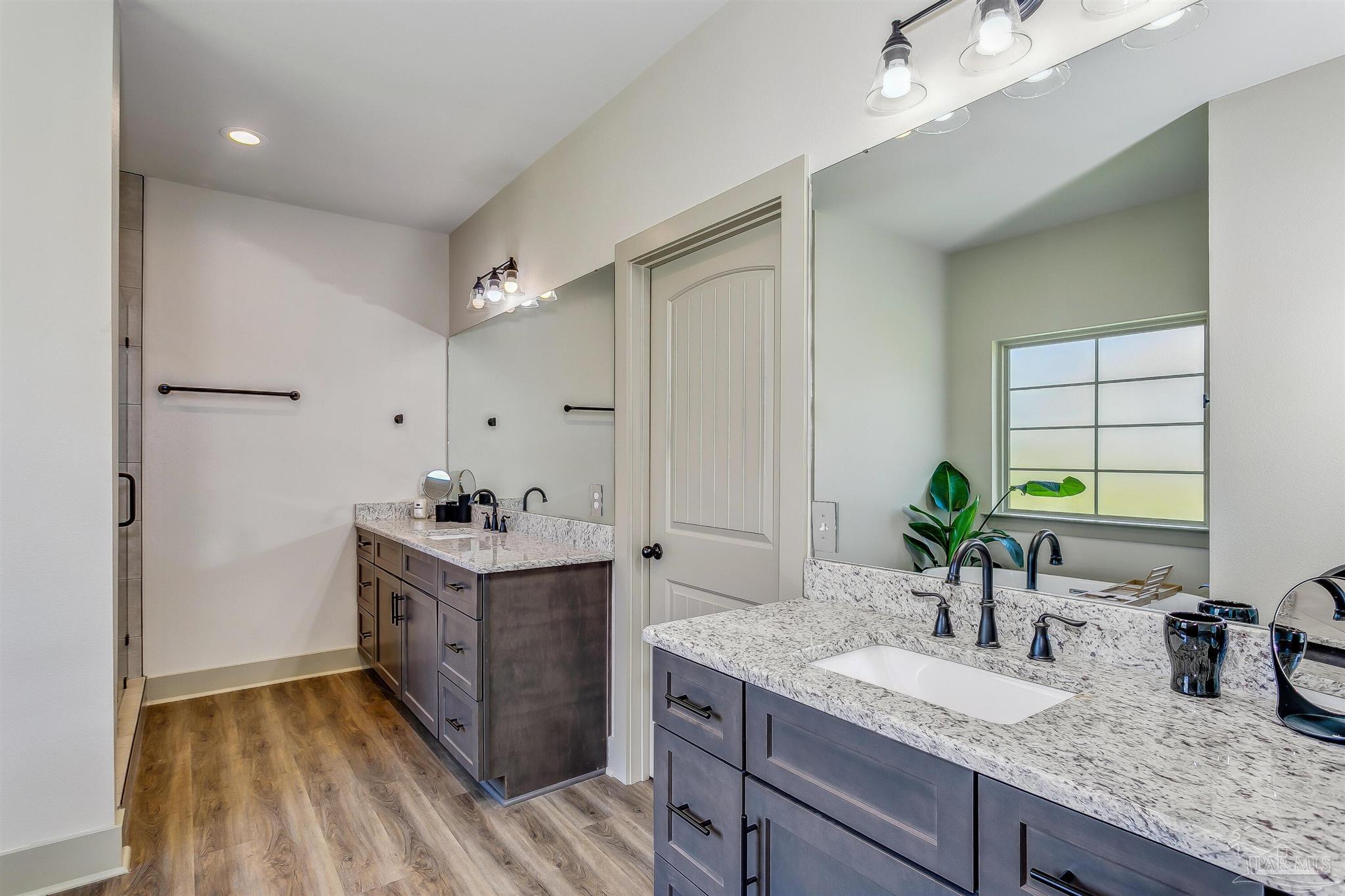 1058 Ironforge Road Cantonment, FL 32533 - Photo 19 of 36