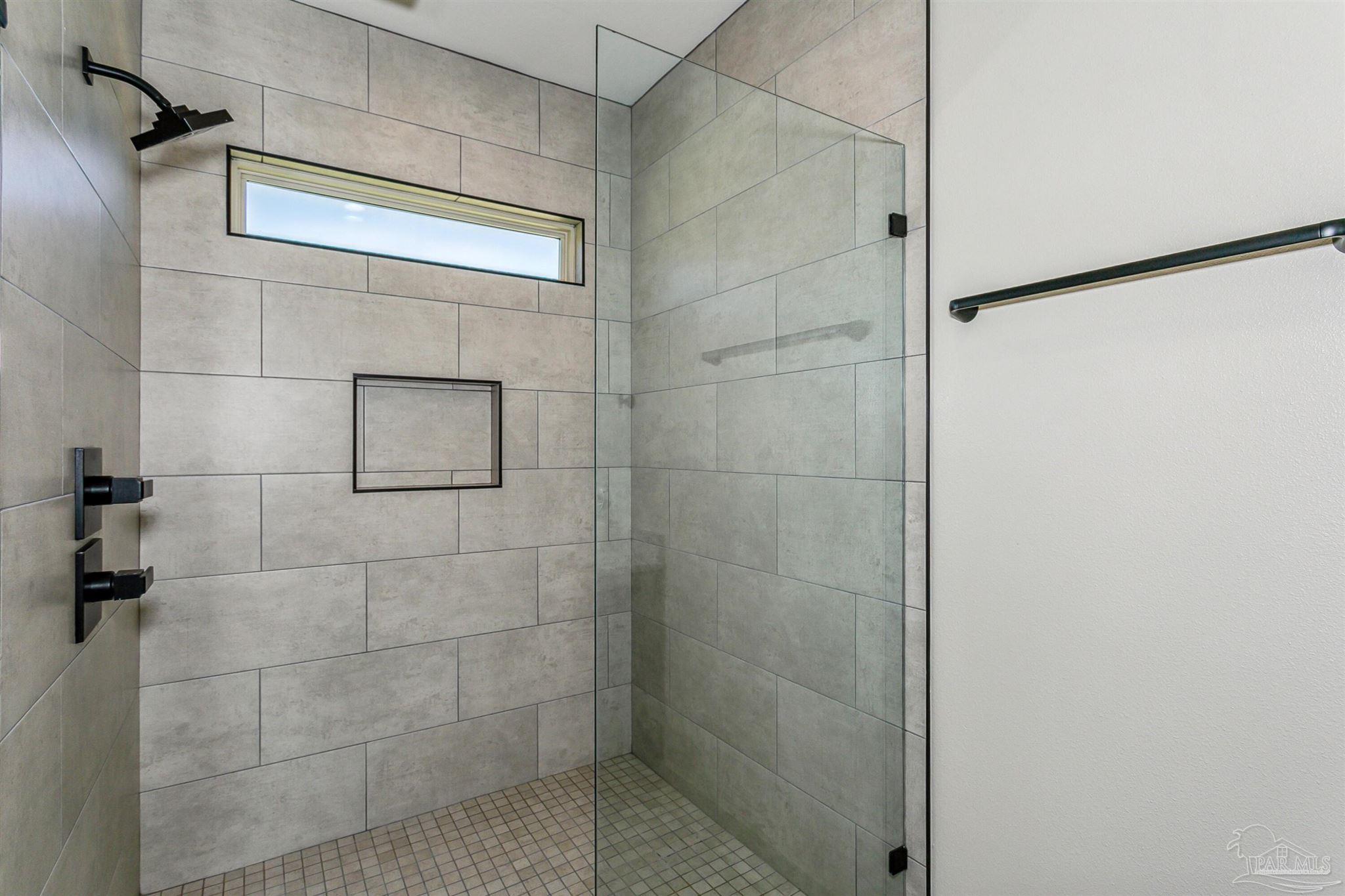 1058 Ironforge Road Cantonment, FL 32533 - Photo 21 of 36